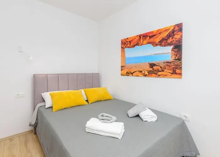 Villa Impression By Istrialux *